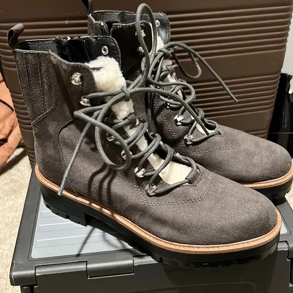 Indigo Rd. Shearling Winter Boots - Picture 1 of 4